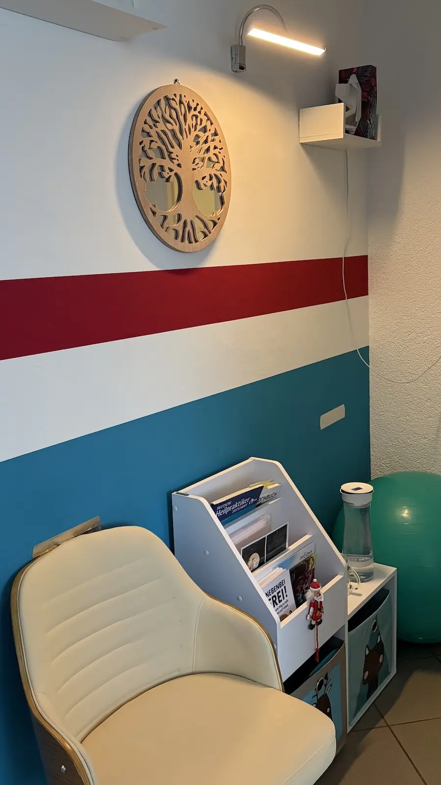Wartezimmer der Osteopathie-Praxis Gurski in Petershagen